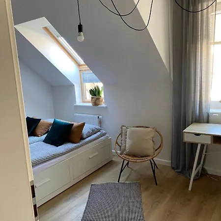 Dom Nad Jeziorem Apartamento Ostróda