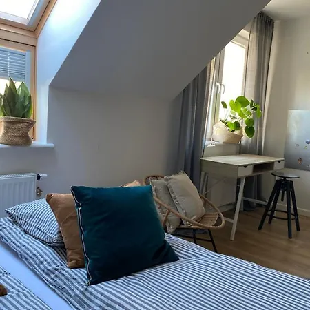 Dom Nad Jeziorem Apartment