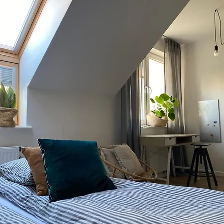 Dom Nad Jeziorem Apartment