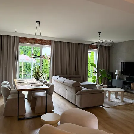Dom Nad Jeziorem Apartament